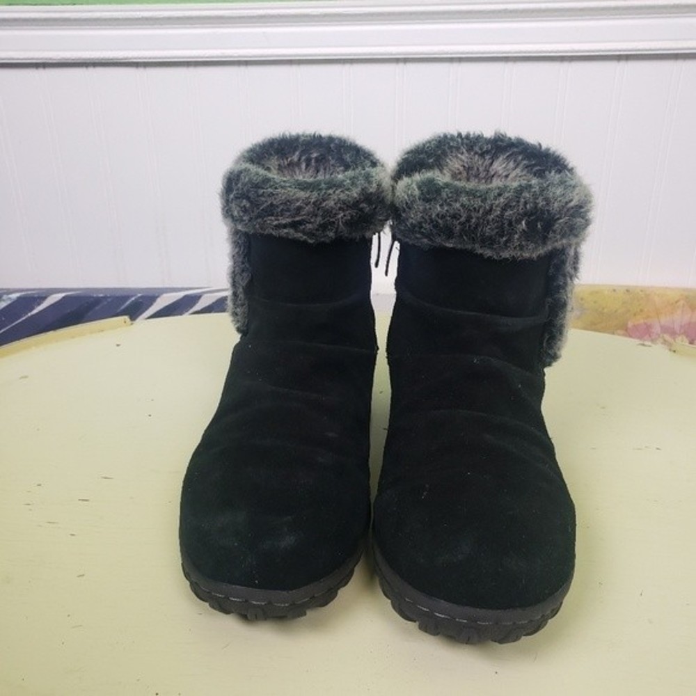 Khombu Women's Black Suede Gray Faux Fur Ankle Boots Size 7M - Picture 6 of 9